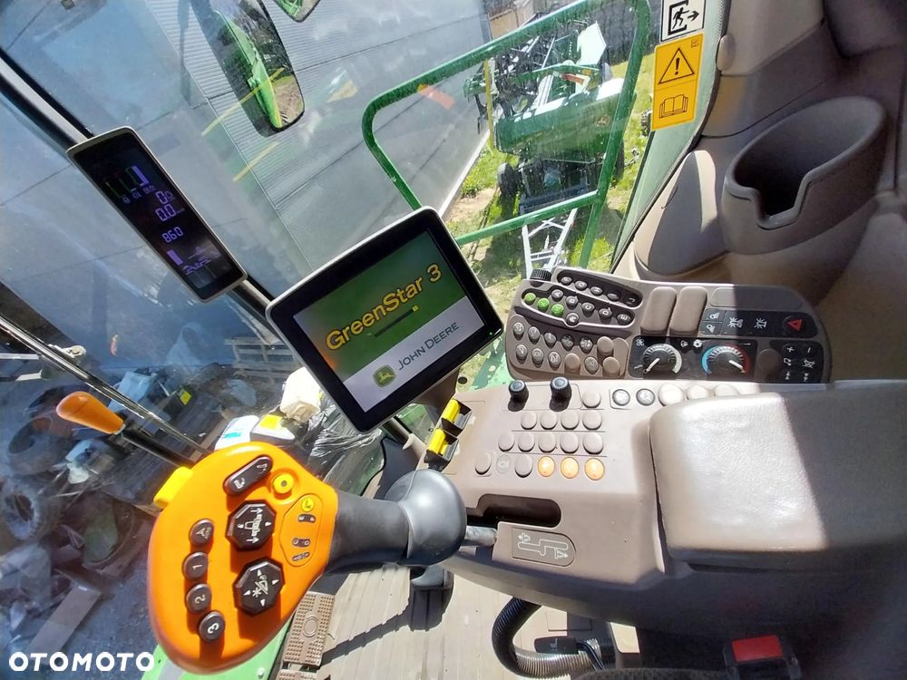 John Deere T550 - 13