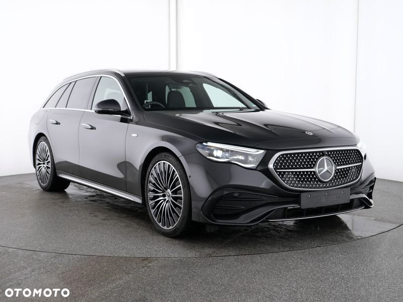 Mercedes-Benz Klasa E 300 de PHEV AMG 9G-Tronic - 1