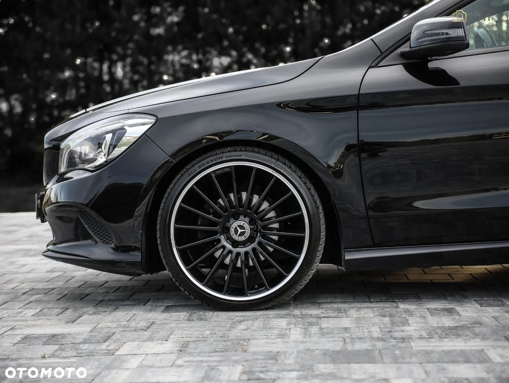 Mercedes-Benz CLA 200 d 7G-DCT - 17