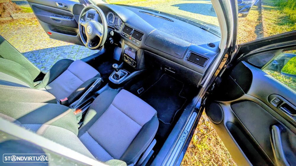 VW Golf 1.4i Confortline AC - 13