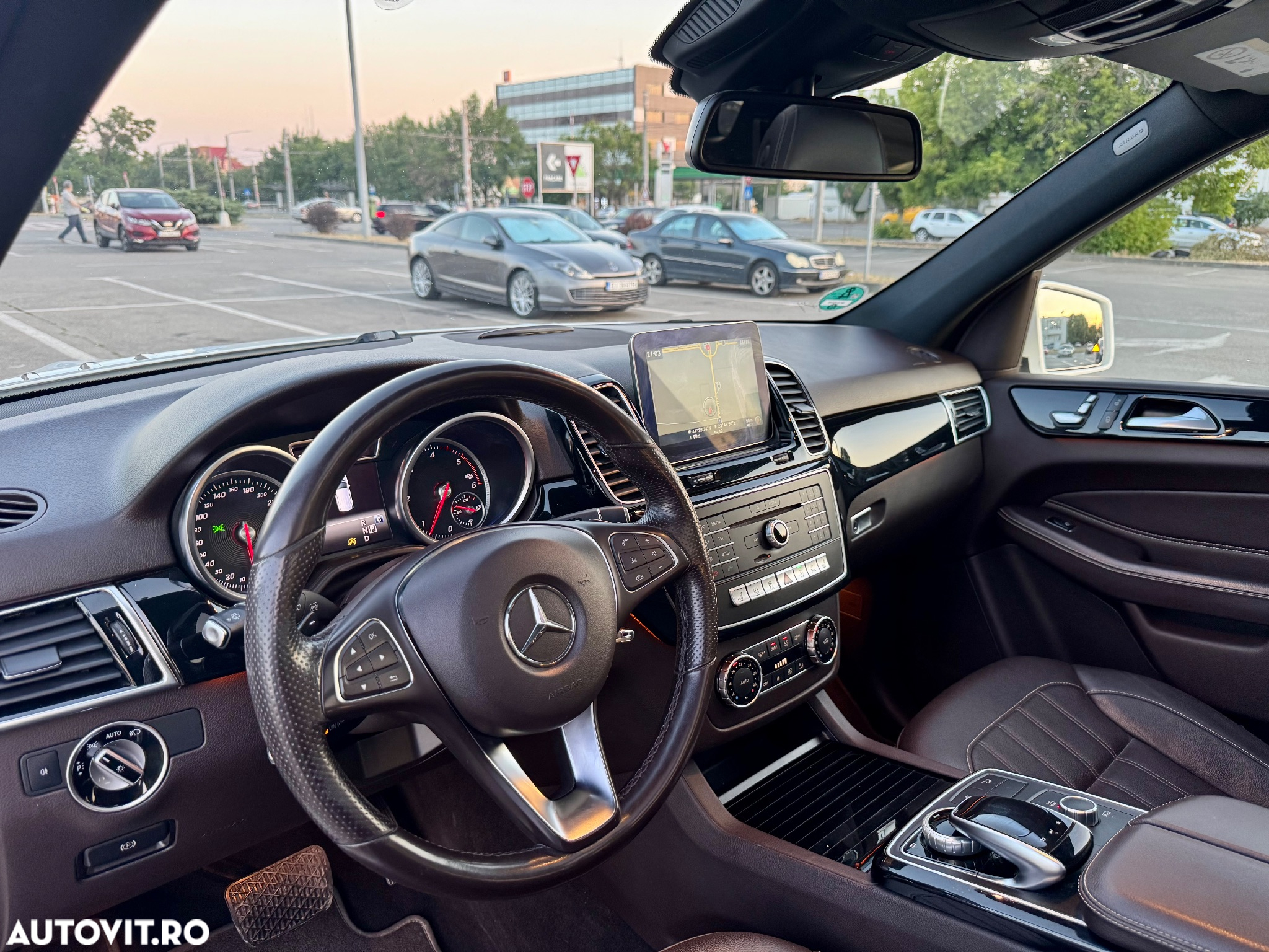 Mercedes-Benz GLE 250 d 4Matic 9G-TRONIC - 10