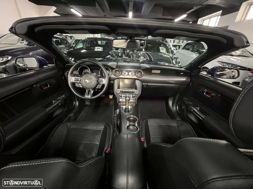 Ford Mustang 2.3i EcoBoost Aut. - 22