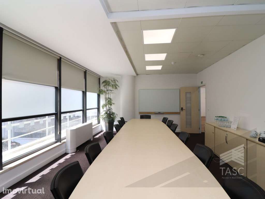 Escritórios na Avenida da Liberdade - Grande imagem: 5/16