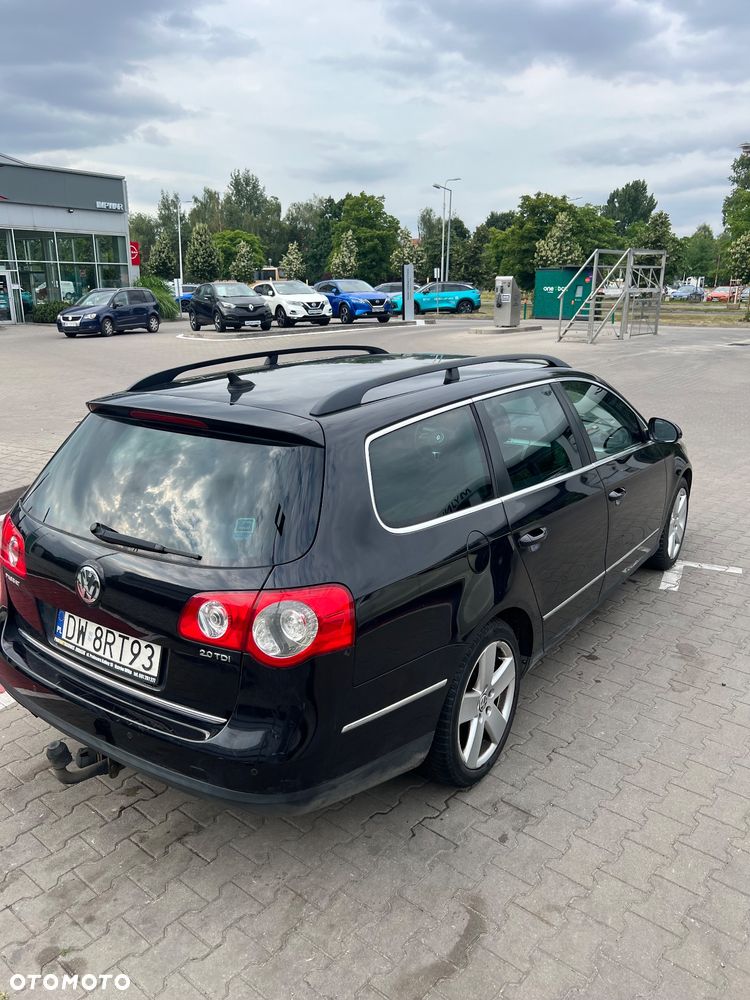 Volkswagen Passat - 15