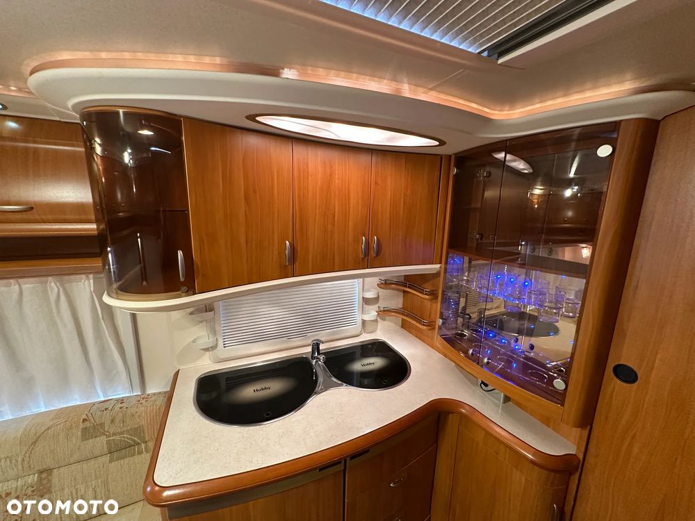 Hobby 460 UFE EXCELLENT z fakturą i gwarancją. DMC 1300 kg !!! - 18