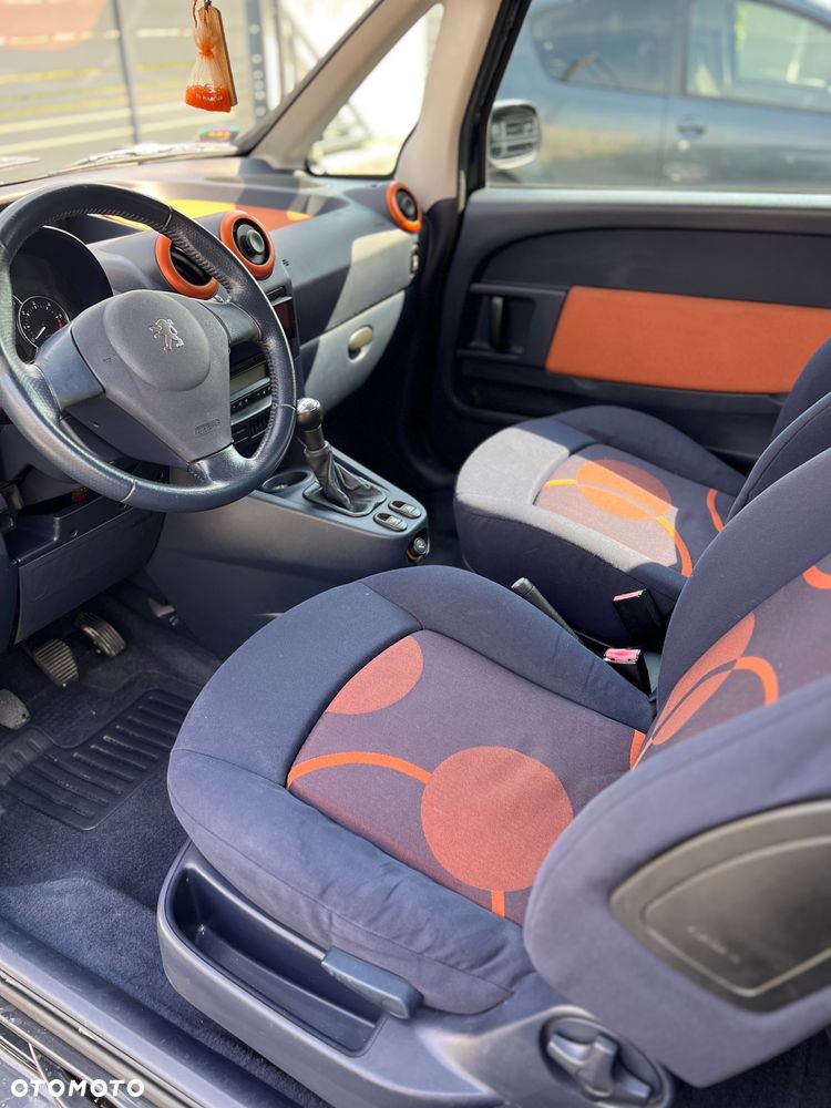 Peugeot 1007 - 5