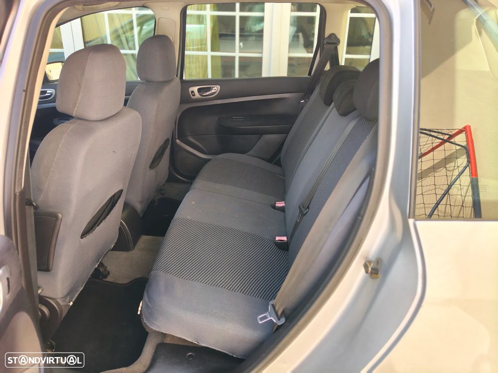 Peugeot 307 Break 1.4 HDi XT - 21