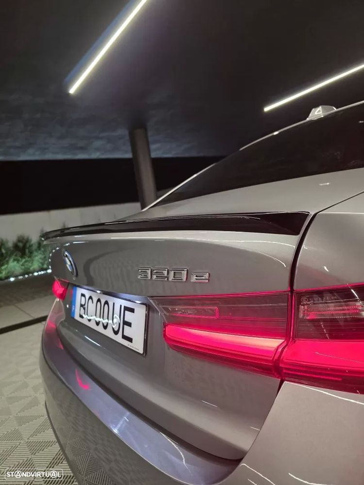 BMW 320 e Line Sport Auto - 19