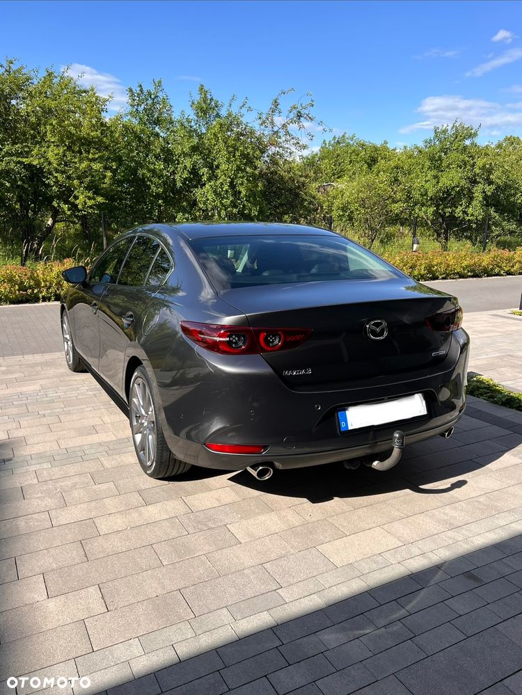 Mazda 3 2.0 mHEV Hikari - 12