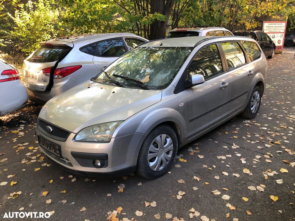 Dezmembrez Ford Focus II break argintiu gri TDCI 2006 - 4