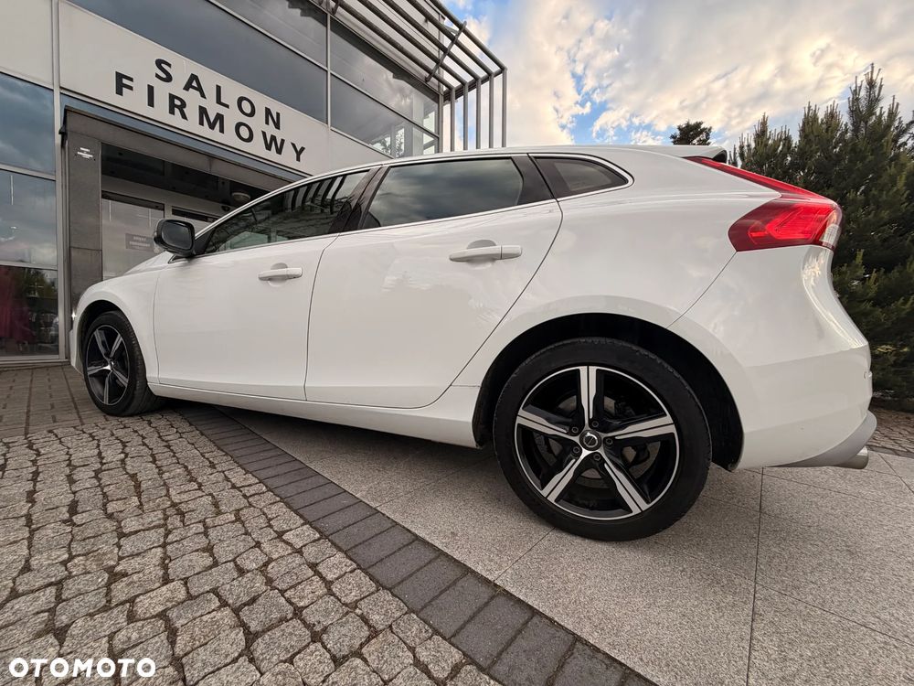 Volvo V40 D2 Linje You - 3