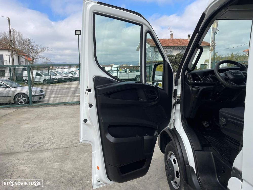Iveco Daily 35C18 3.0 TD - 11
