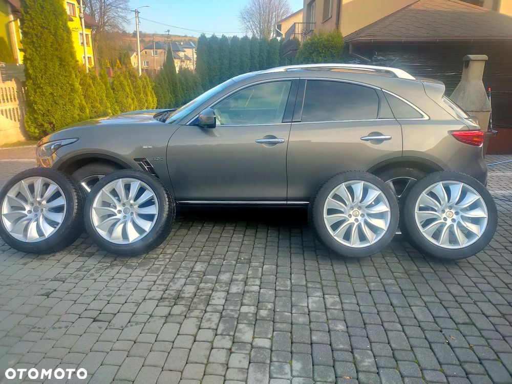 Infiniti QX70 3.0d S Premium - 4