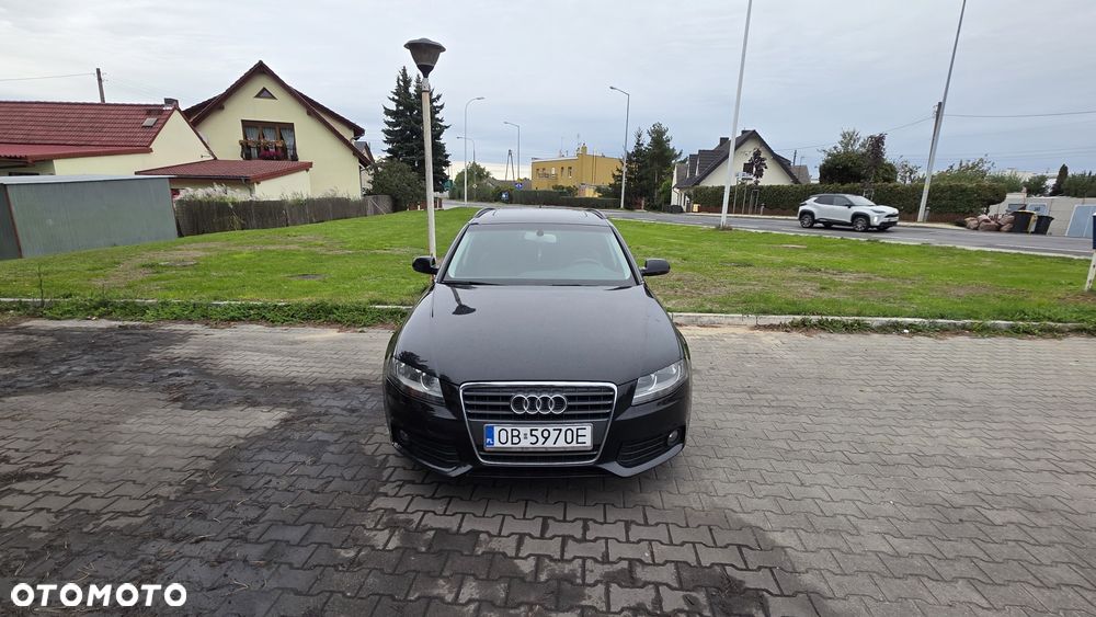 Audi A4 Avant - 5