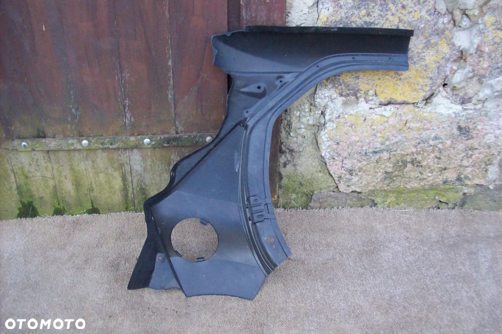 BŁOTNIK TYLNY LEWY TOYOTA AYGO II 5DRZWI - 4