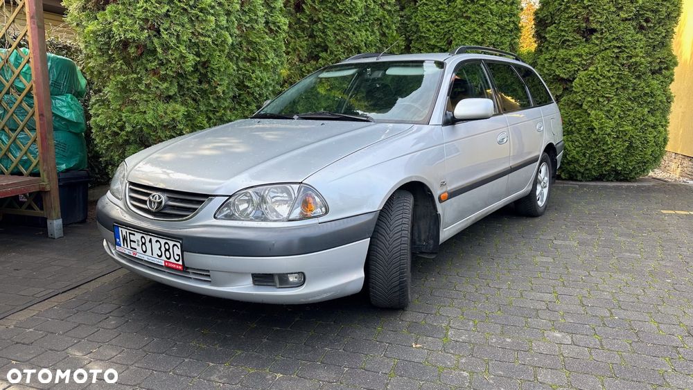 Toyota Avensis 2.0 VVT-i Sol - 1