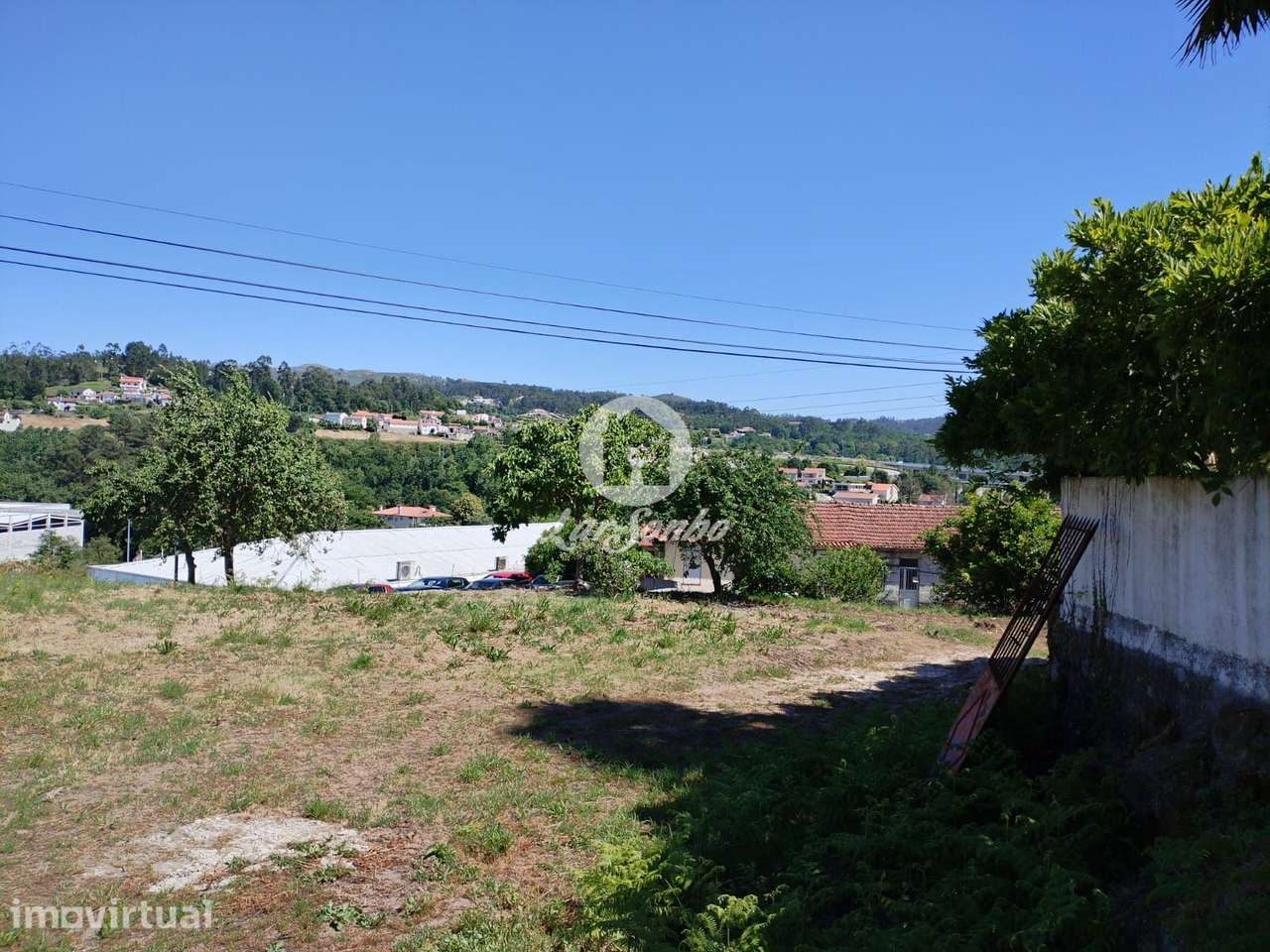 Terreno urbano com potencial para construção de moradias geminadas ... - Grande imagem: 3/7