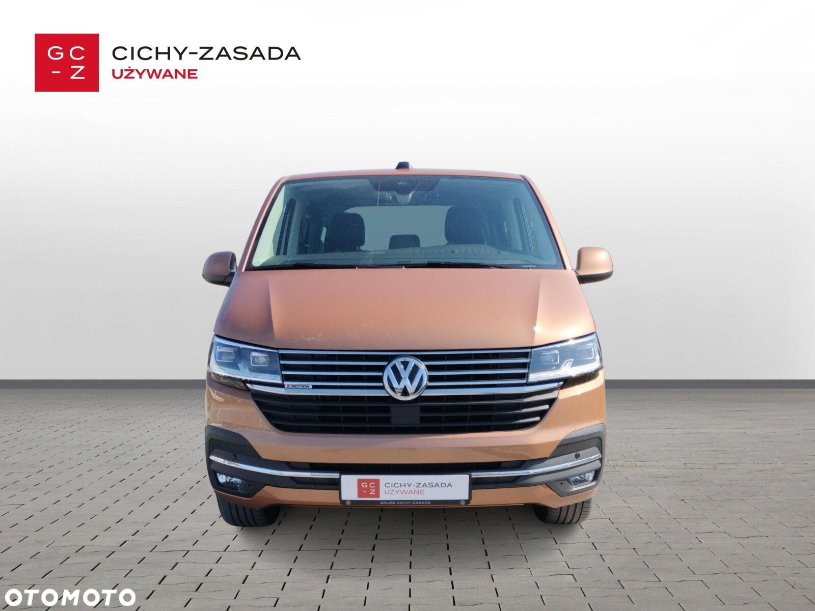 Volkswagen Caravelle 6.1 2.0 TDI L2 Highline 4Motion DSG - 8
