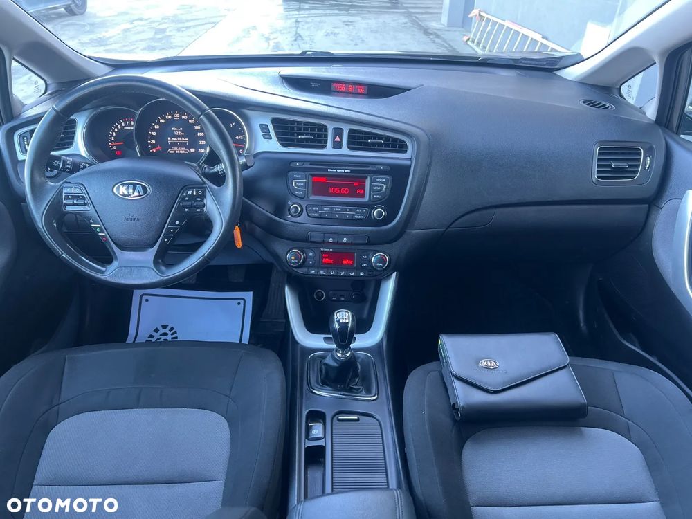 Kia Ceed Cee'd 1.6 GDI L - 13