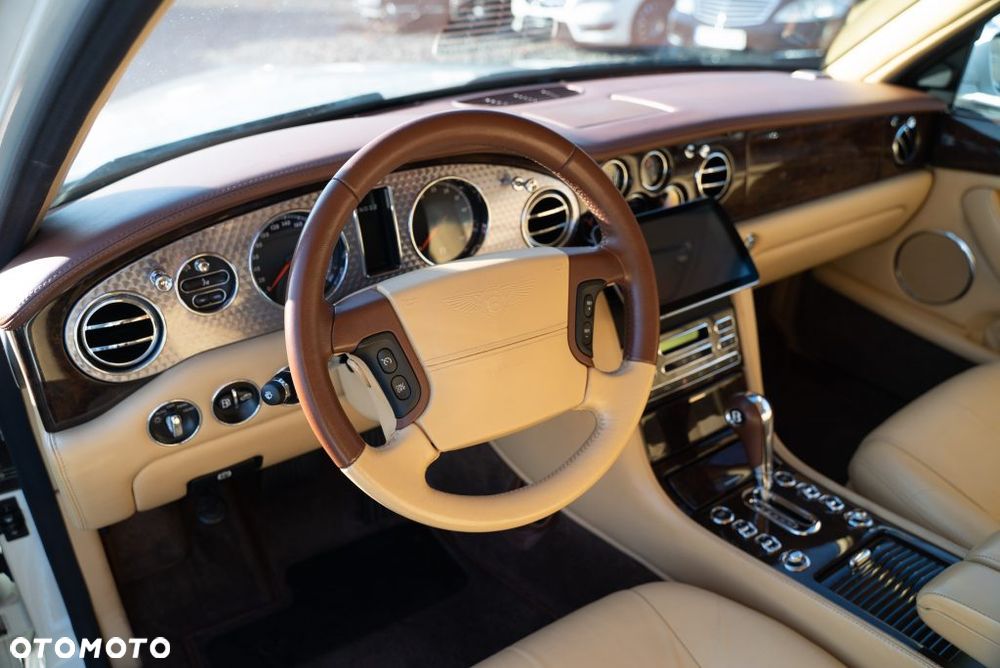 Bentley Arnage T - 18