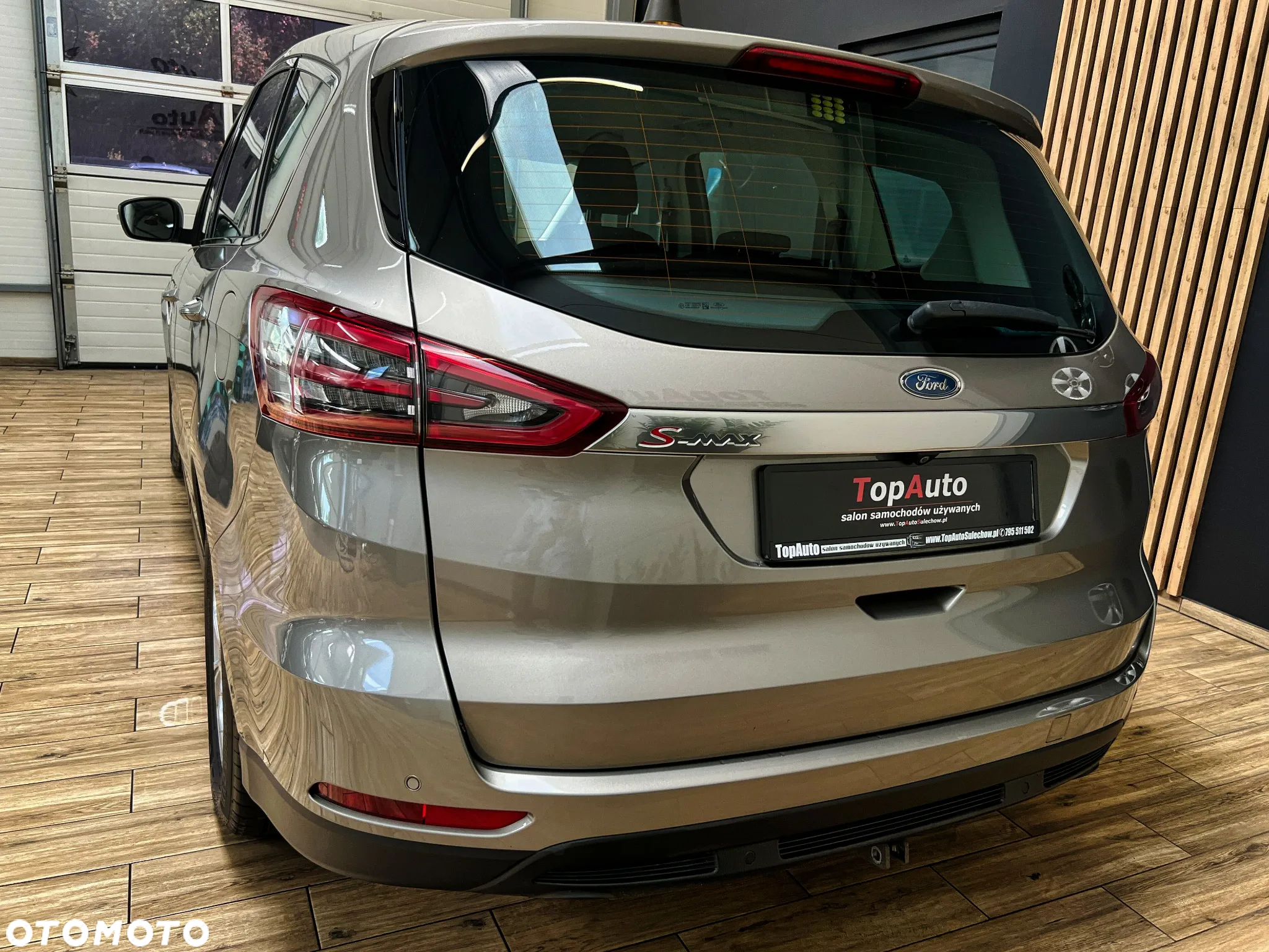 Ford S-Max - 10