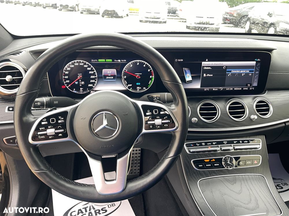 Mercedes-Benz E 300 T-Modell Aut - 38
