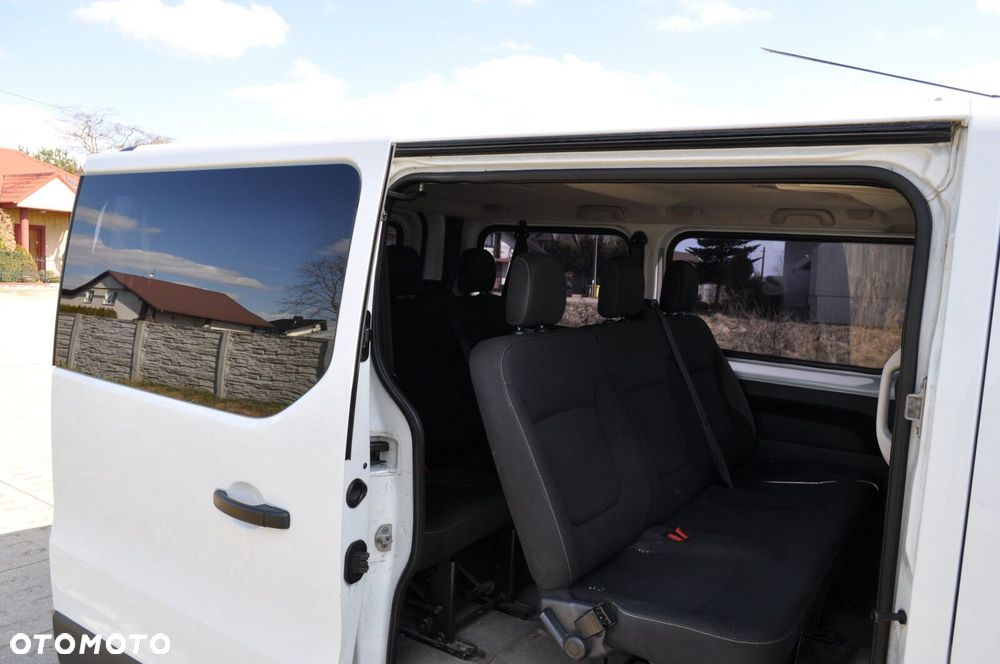Renault Trafic - 10