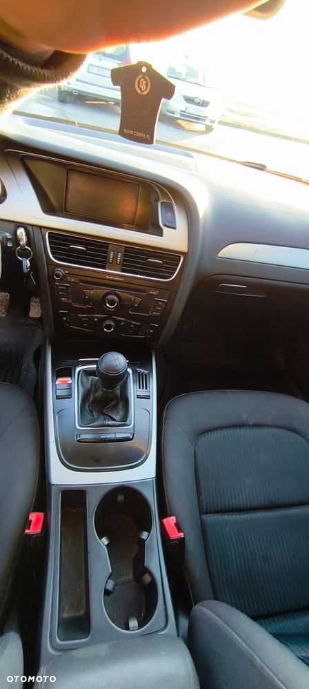 Audi A4 Avant - 19