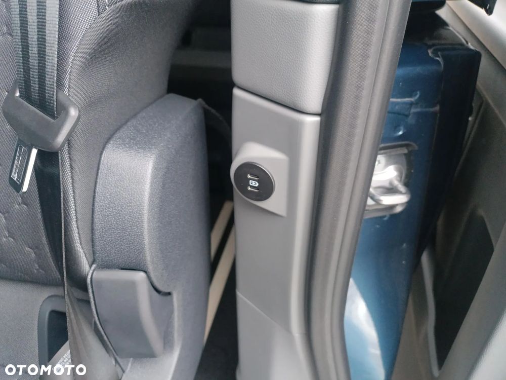 Ford Tourneo Custom 2.0 EcoBlue L2 Titanium - 29