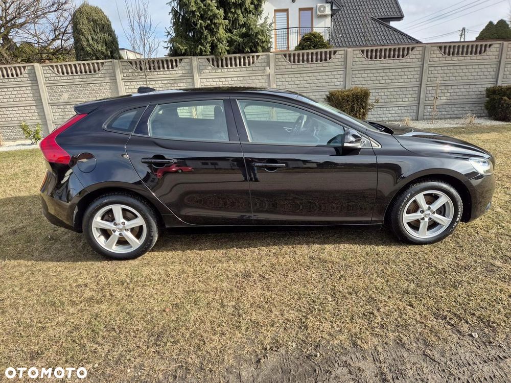 Volvo V40 T2 Kinetic - 6