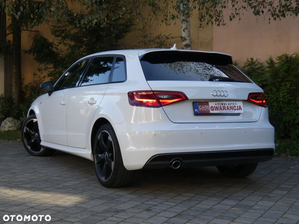 Audi A3 Sportback 1.6 TDI (clean diesel) S line Sportpaket - 9