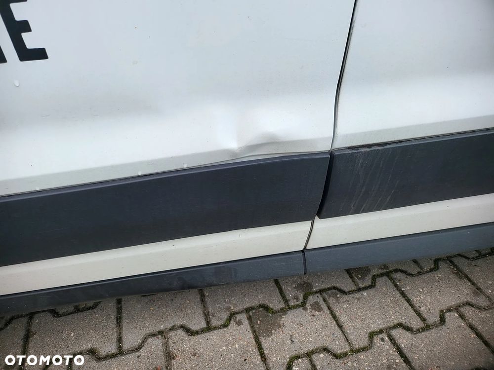Ford Transit Connect - 13