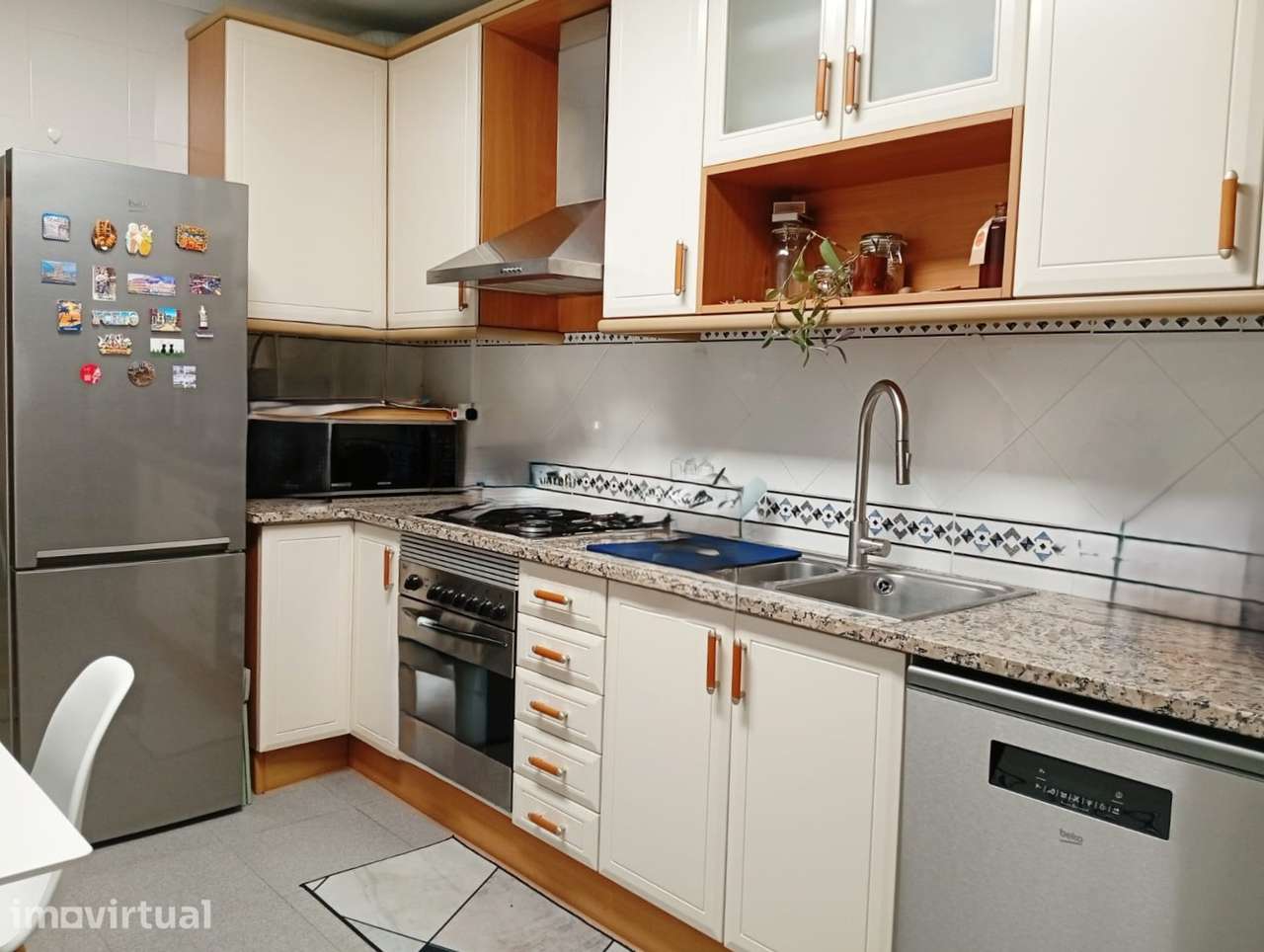 T2 - Lareira / A/C / Varanda - Alto do Seixalinho - Grande imagem: 4/9