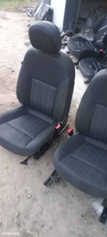 ASTRA J IV fotele przod fotel