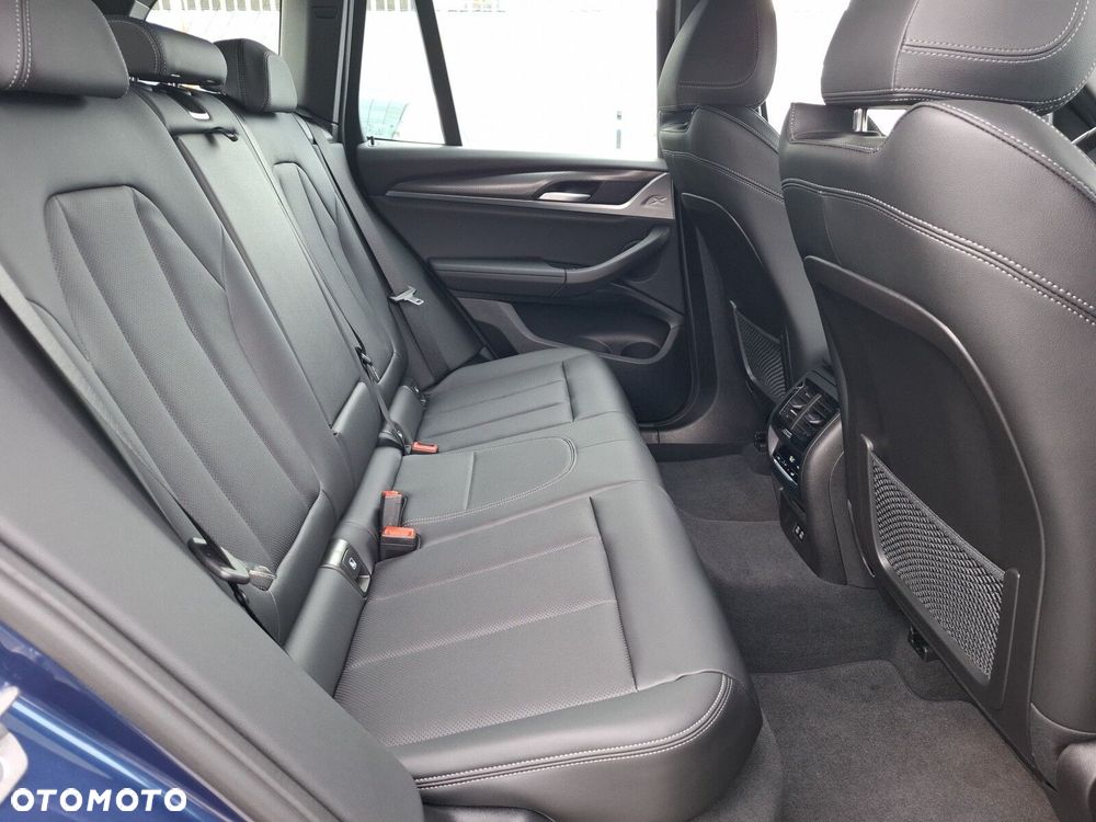 BMW X3 - 12