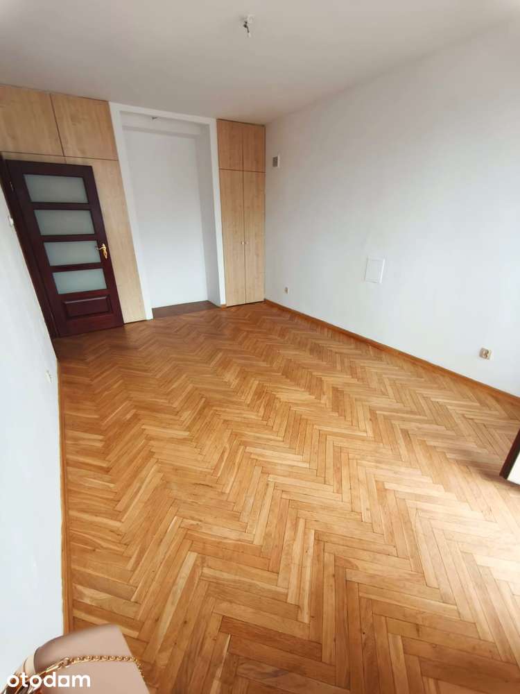 Mieszkanie z 3 balkonami w Śródmieściu Warszawy