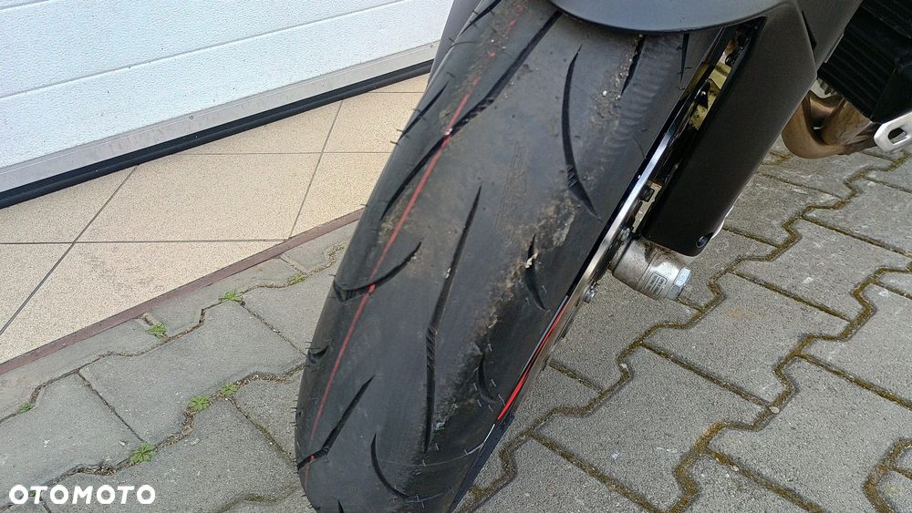 MV AGUSTA Brutale - 14