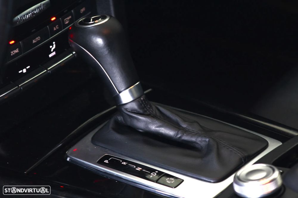 Mercedes-Benz E 250 CDI Avantgarde BlueEfficiency Auto. - 26