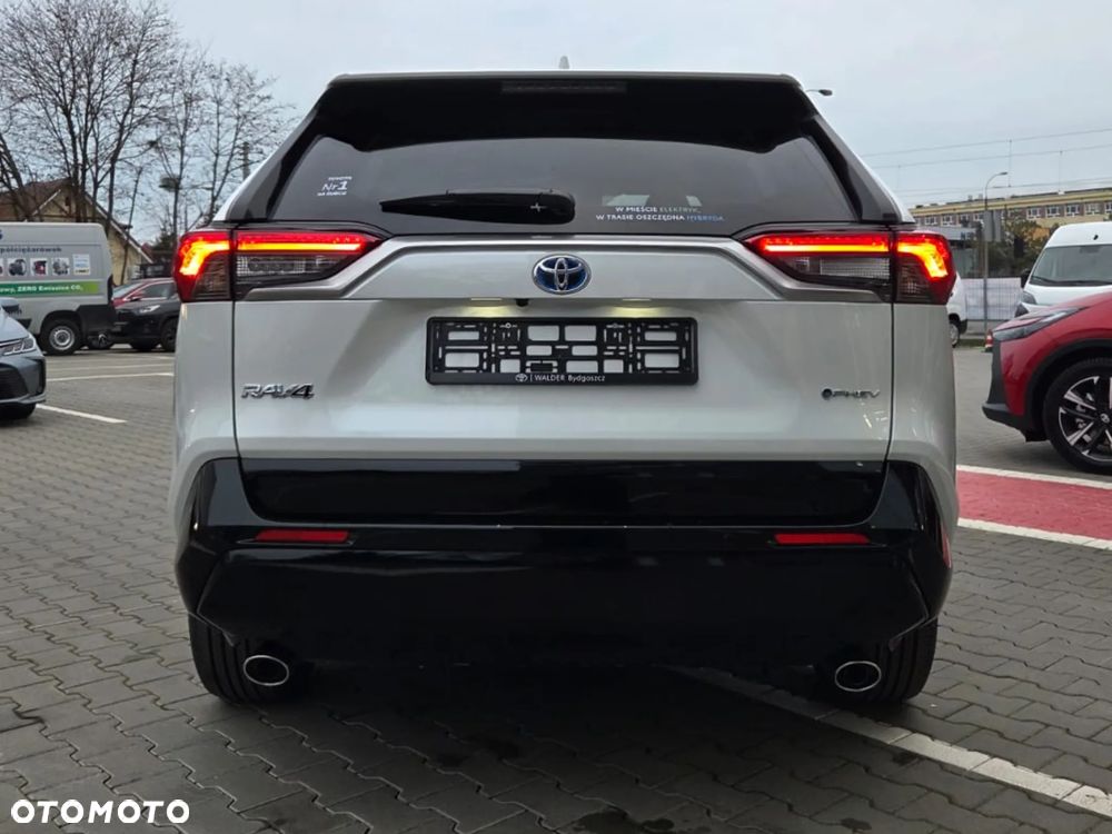 Toyota RAV4 - 5