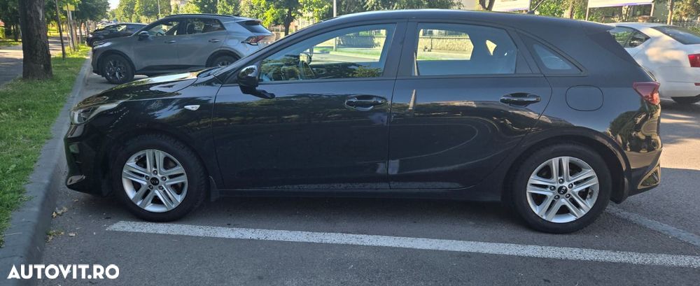 Kia Ceed - 16