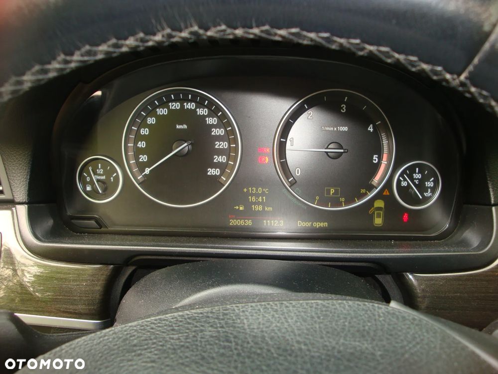 BMW Seria 5 520d - 11