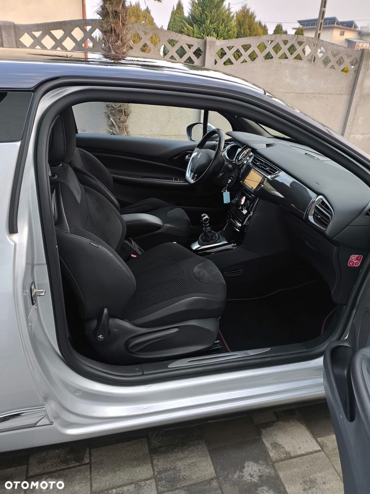 Citroën DS3 BlueHDi 120 SportChic - 15
