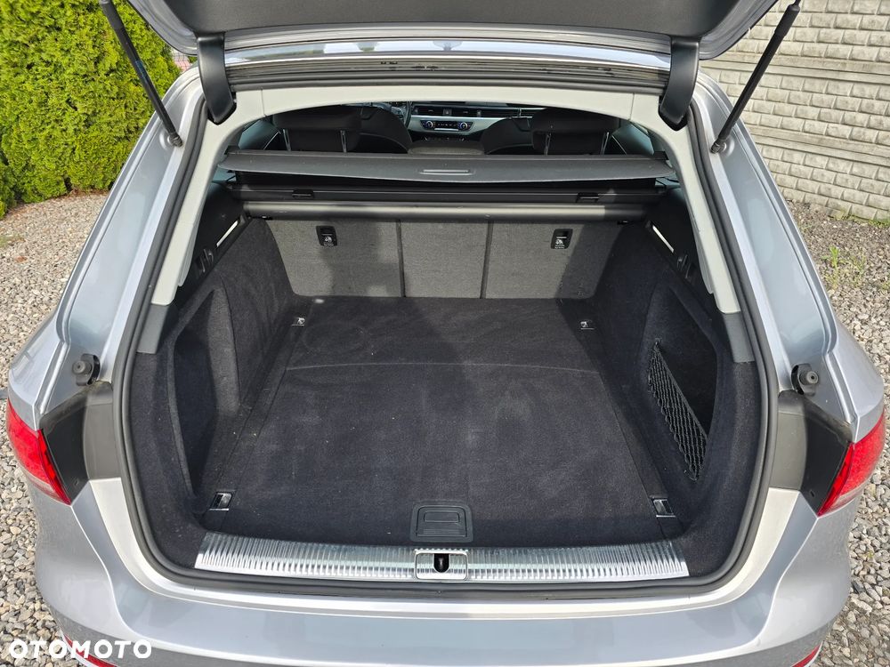 Audi A4 Avant 2.0 TDI DPF clean diesel quattro S tronic Attraction - 10