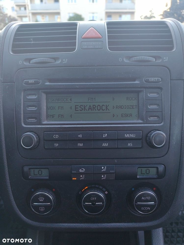 Volkswagen Golf 2.0 TDI GT Sport - 23