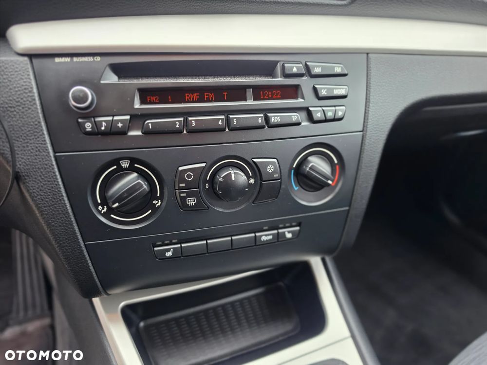 BMW Seria 1 116i Edition Sport - 6