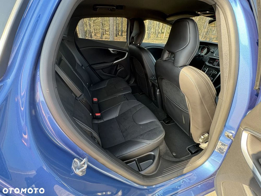 Volvo V40 T3 Drive-E Dynamic Edition - 12