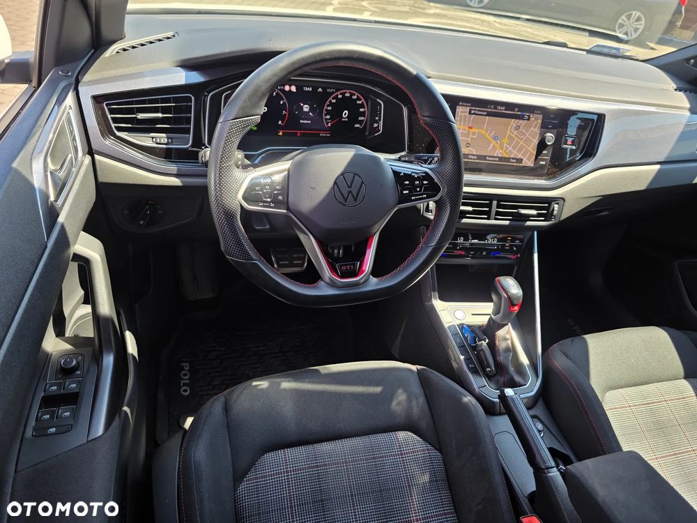 Volkswagen Polo - 17