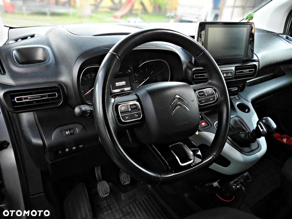 Citroën Berlingo XL 1.2 PureTech Feel S&S (7-os.) - 22
