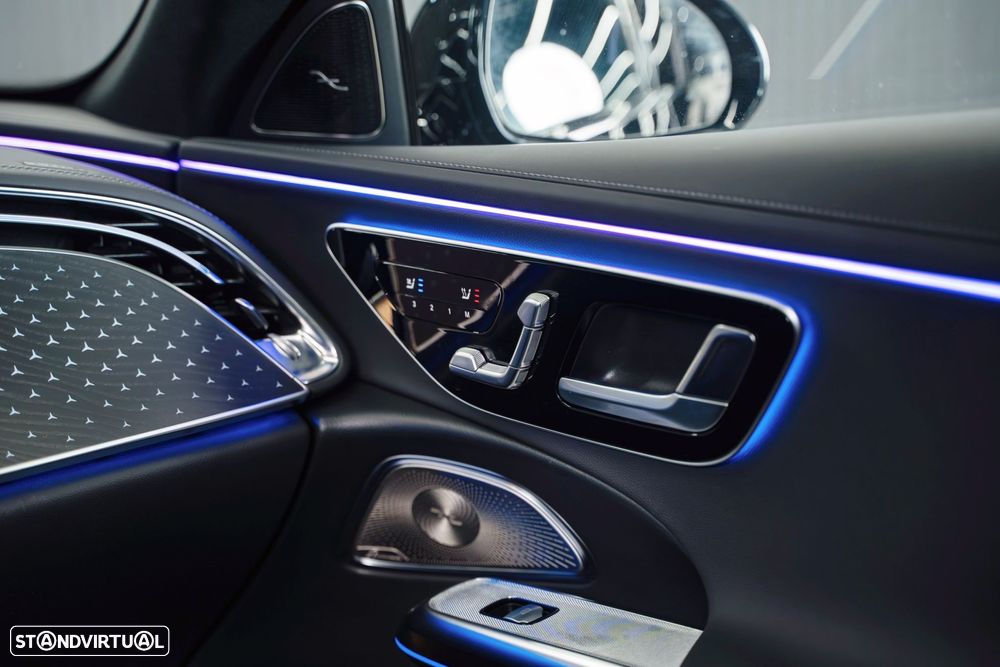 Mercedes-Benz E 300 - 31