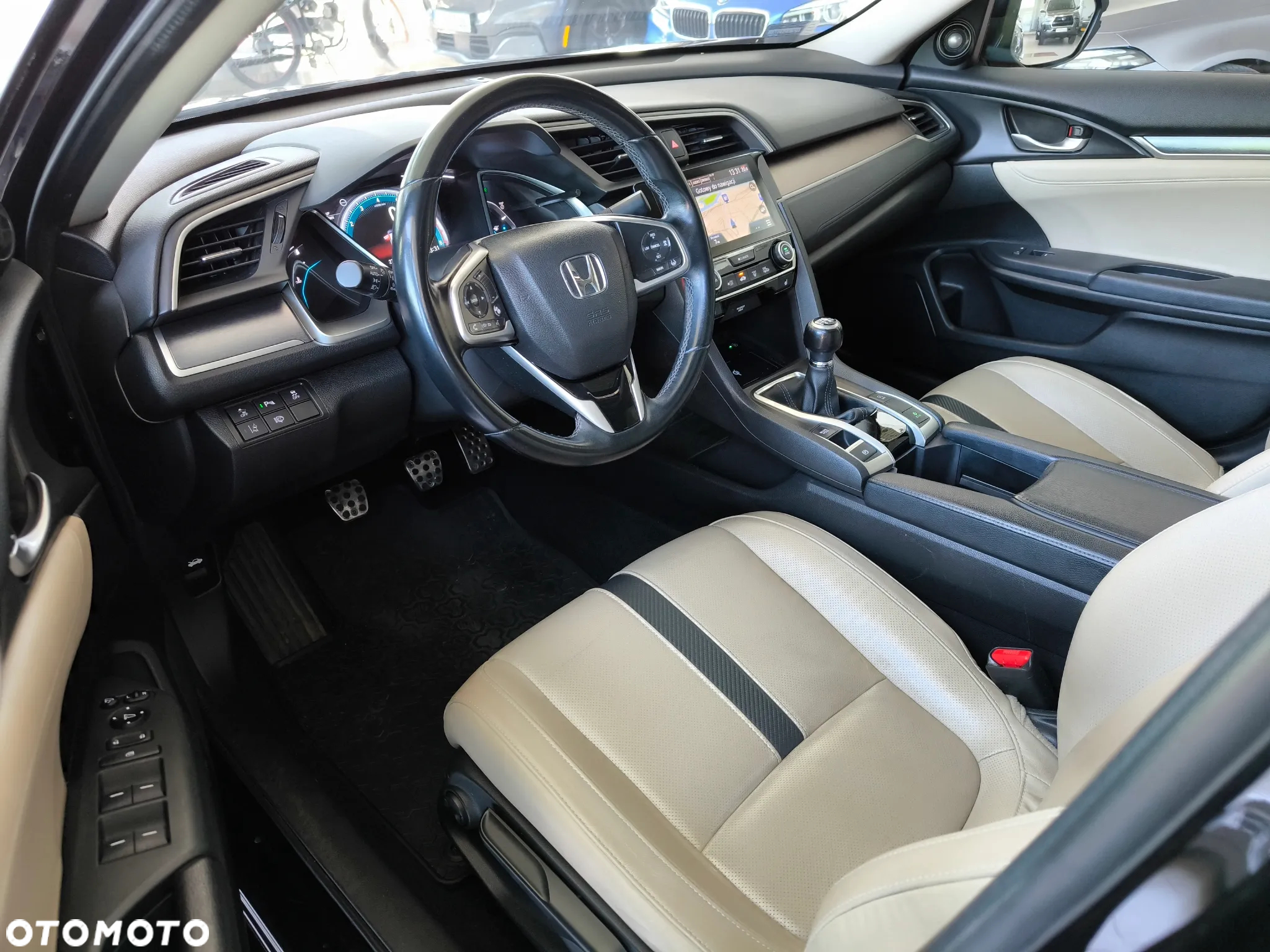 Honda Civic 1.5 T Executive - 13